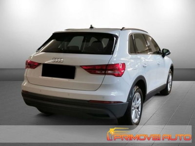 Audi Q3 35 TDI Business (8)
