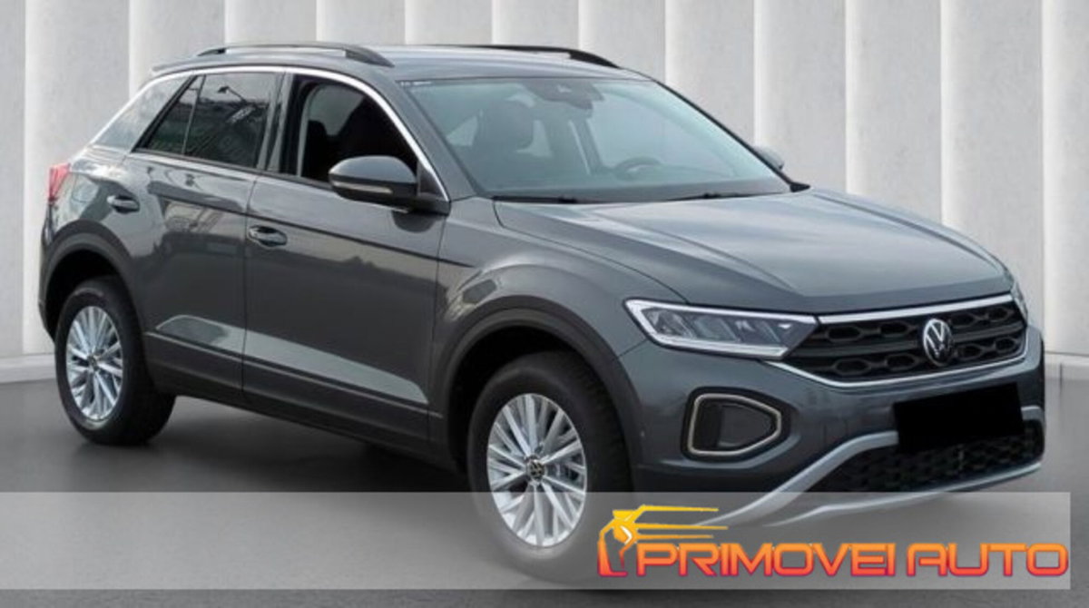 Volkswagen T-Roc 1.0 TSI Life (8)