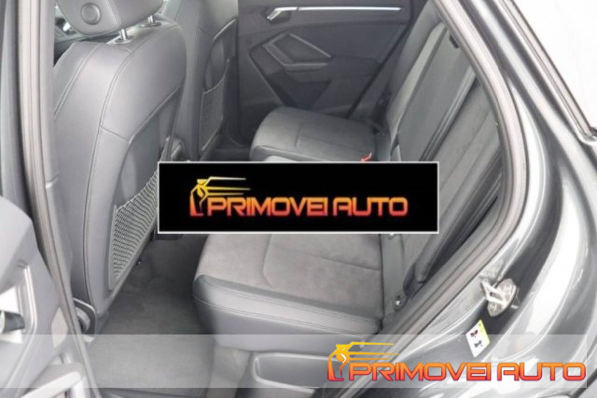 Audi RS Q3 Sportback 2.5 quattro s-tronic (9)