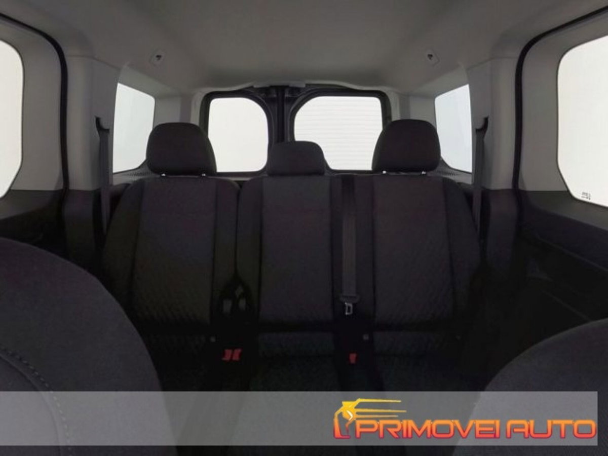 Volkswagen Caddy 2.0 TDI 102 CV (3)