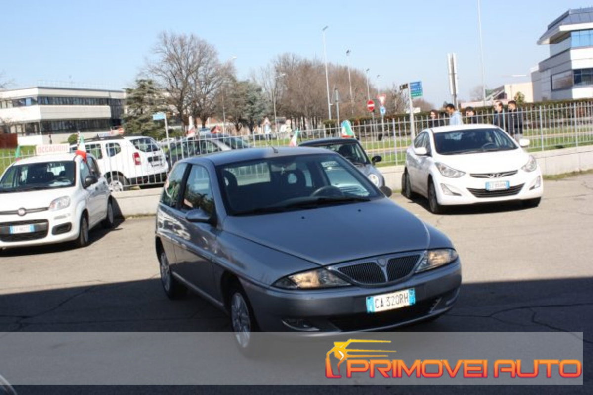 Lancia Ypsilon 1.4 Diva Ecochic GPL (11)