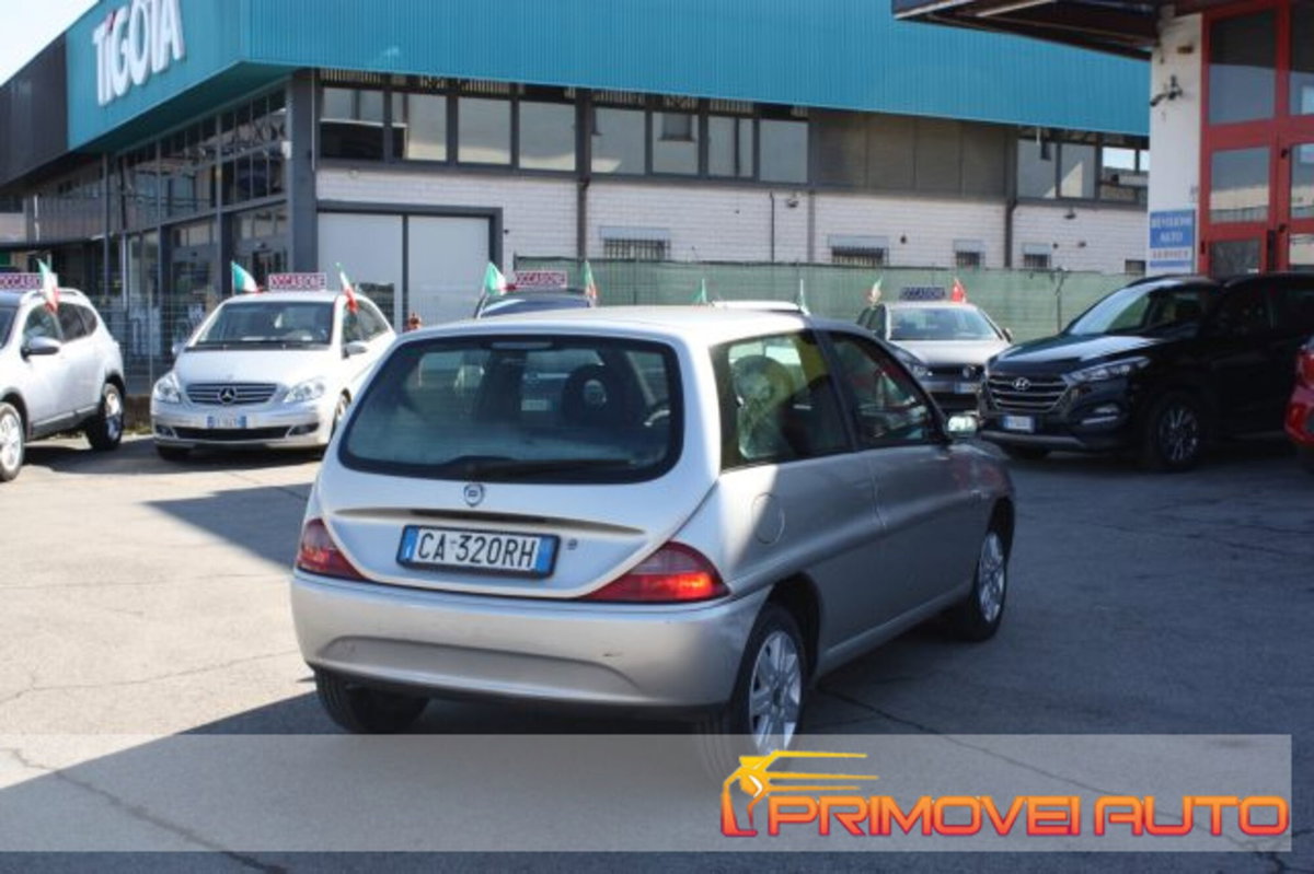 Lancia Ypsilon 1.4 Diva Ecochic GPL (13)