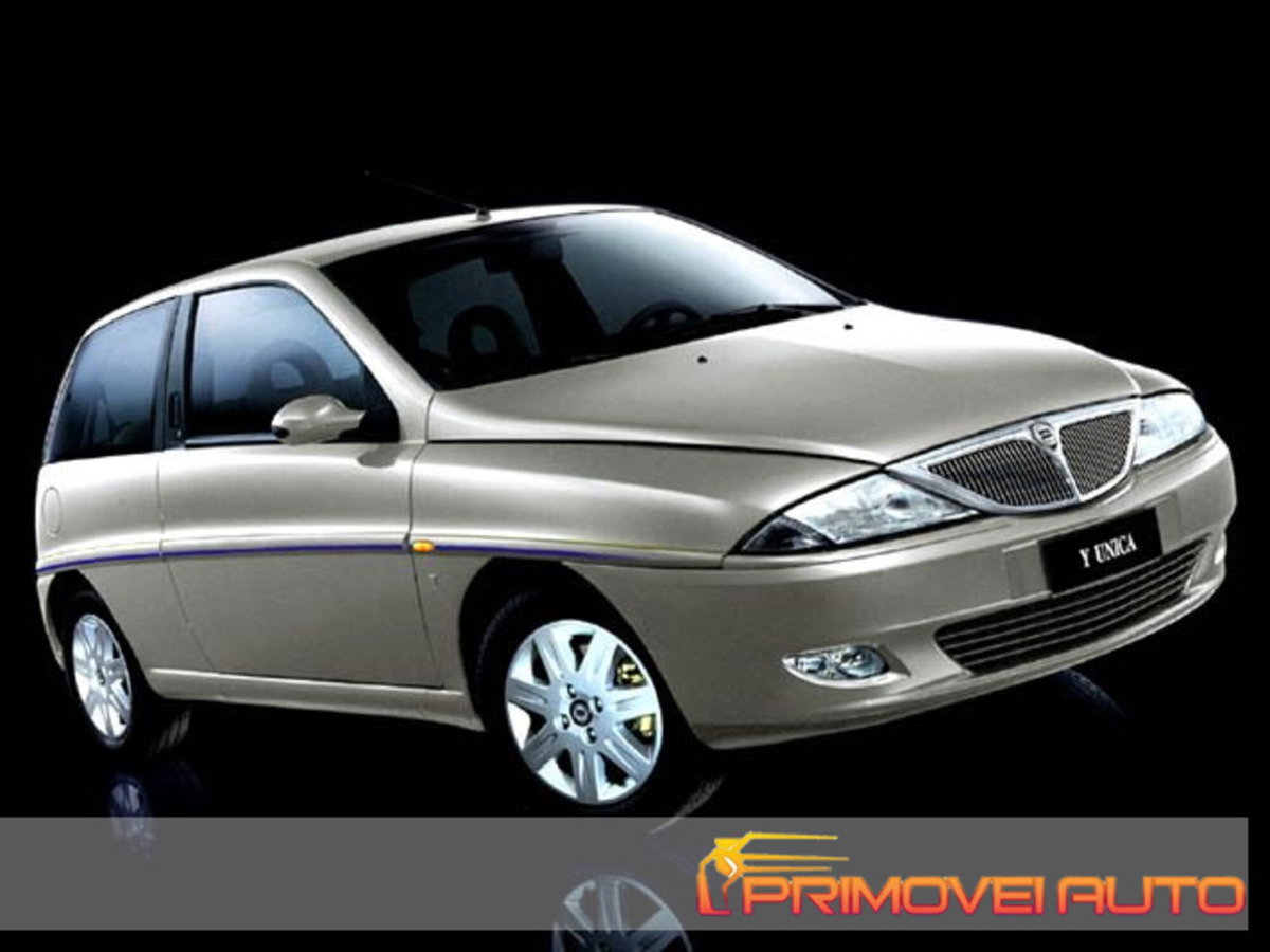 Lancia Ypsilon 1.4 Diva Ecochic GPL (20)