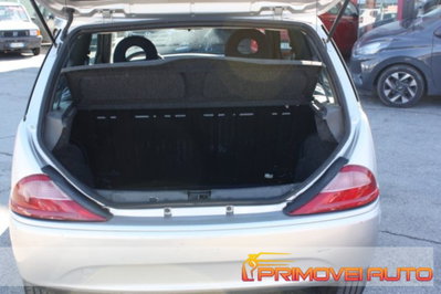 Lancia Ypsilon 1.4 Diva Ecochic GPL (6)