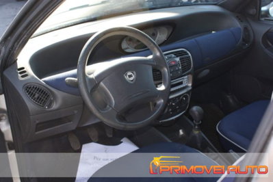 Lancia Ypsilon 1.4 Diva Ecochic GPL (8)