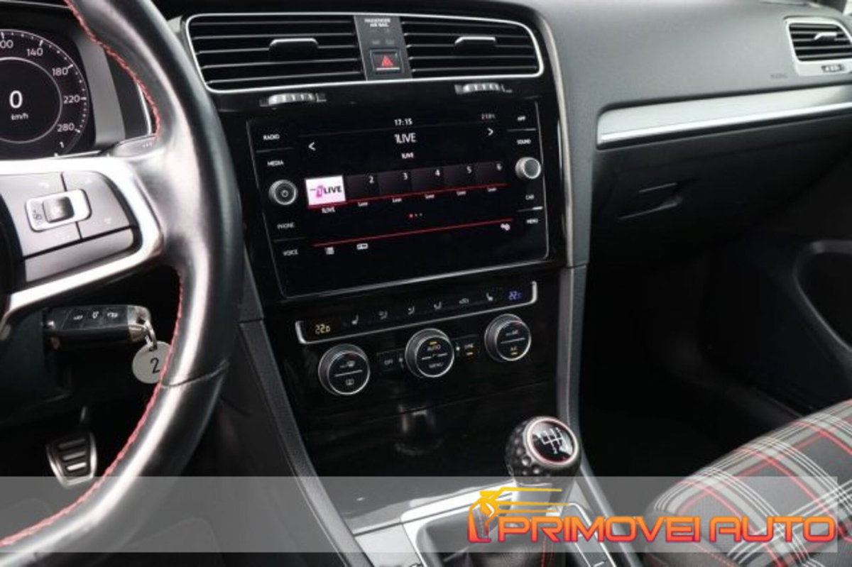 Volkswagen Golf 2.0 tsi GTI MT Ultimate 245cv (3)