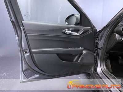 Alfa Romeo Giulia 2.2 Turbodiesel 150 CV (3)
