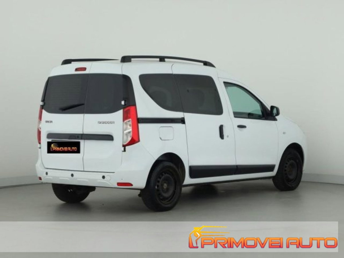 Dacia Dokker 1.6 8V 100CV Comfort (9)