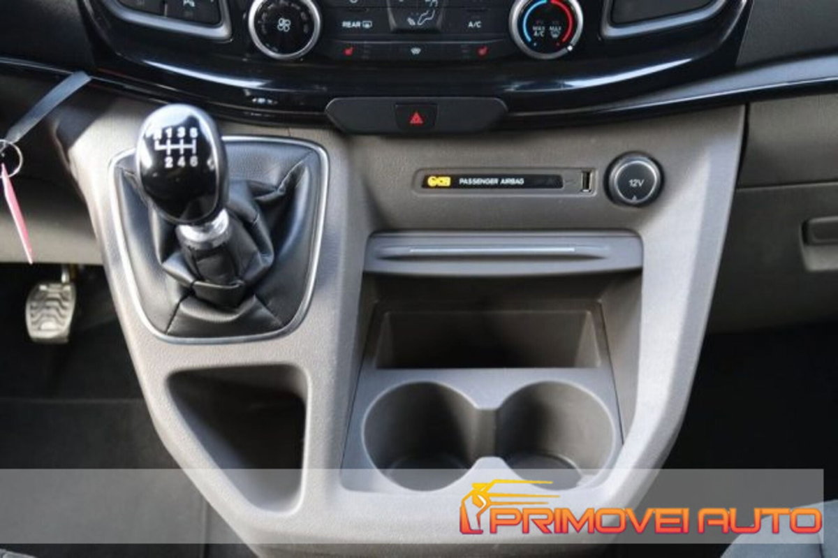 Ford Tourneo Custom 320 2.0 TDCi 130CV PL Trend (5)