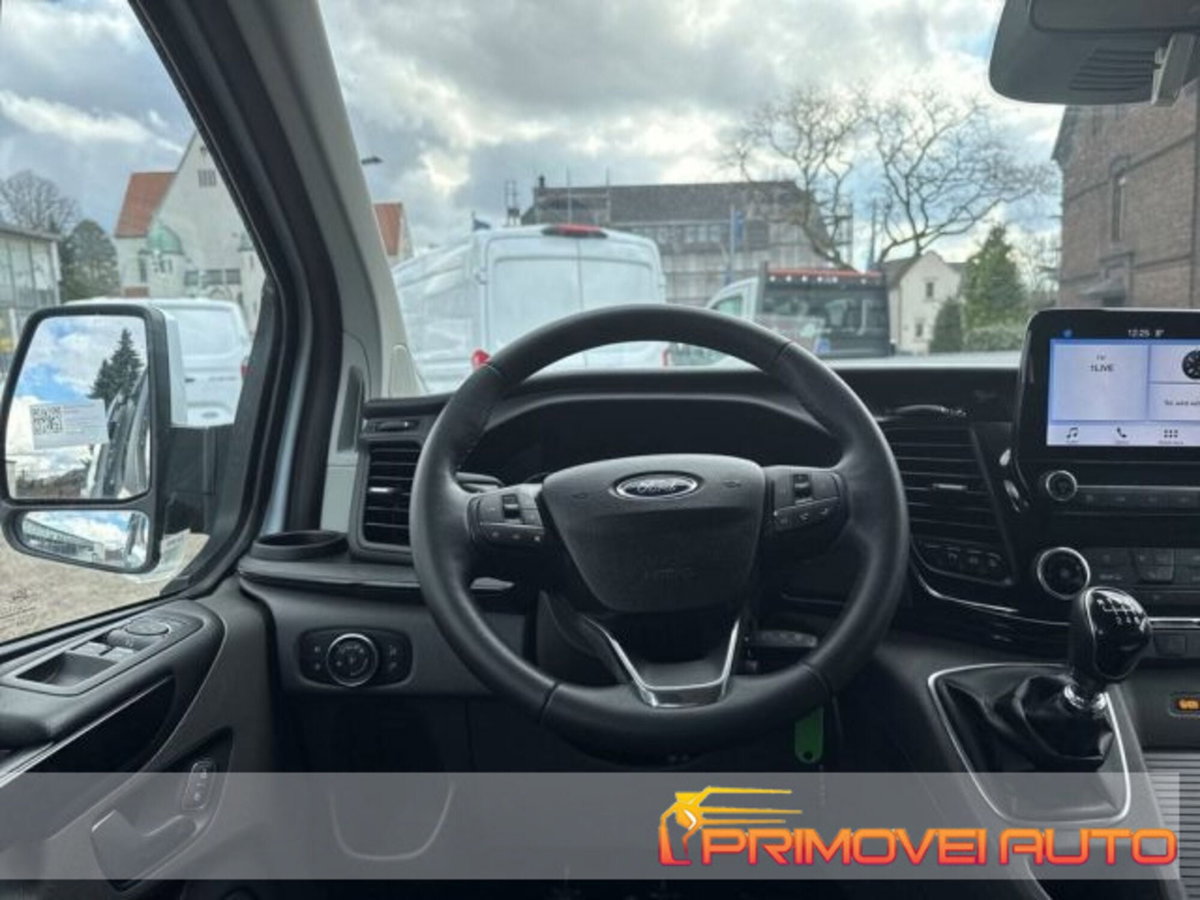 Ford Tourneo Custom 320 2.0 TDCi 130CV PC Trend (2)