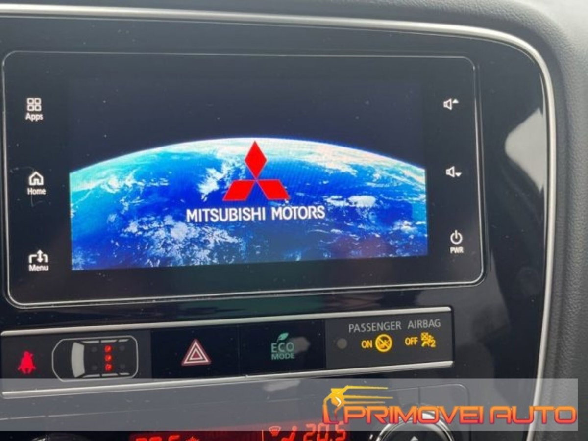 Mitsubishi Outlander 2.4 MIVEC 4WD PHEV Diamond SDA (10)