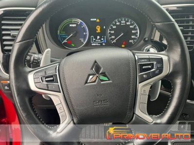 Mitsubishi Outlander 2.4 MIVEC 4WD PHEV Diamond SDA (2)