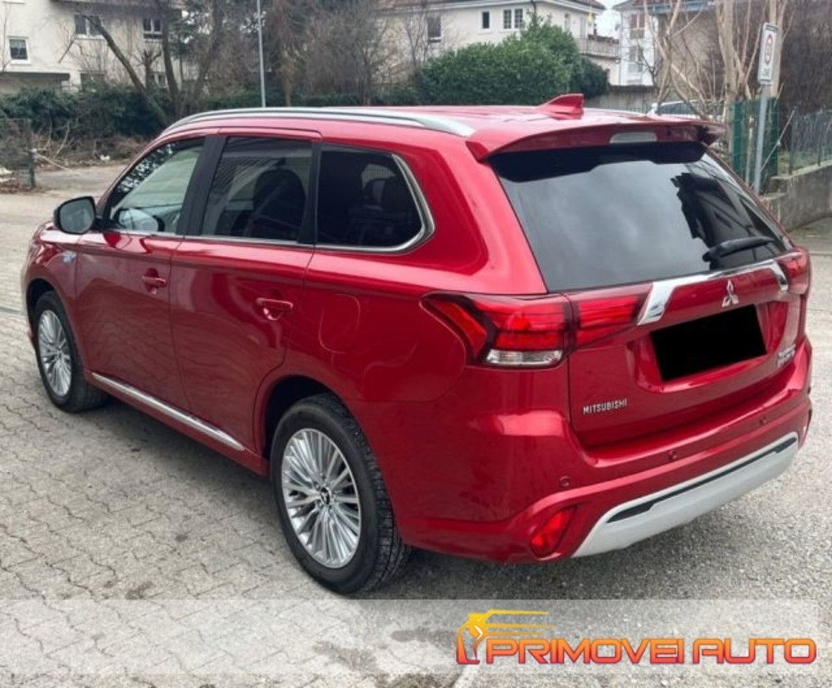 Mitsubishi Outlander 2.4 MIVEC 4WD PHEV Diamond SDA (7)