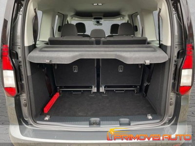 Volkswagen Caddy 1.5 TSI 114 CV DSG Life Maxi (7)