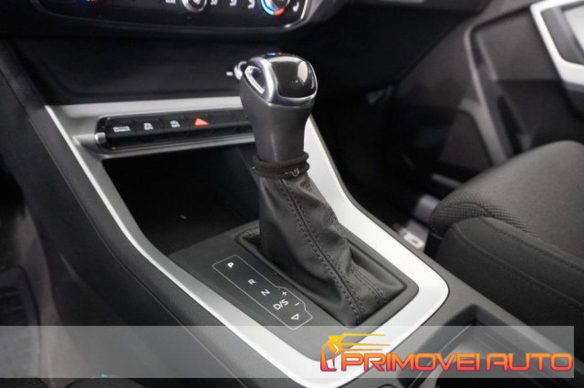 Audi Q3 35 TFSI S tronic Business Advanced (18)