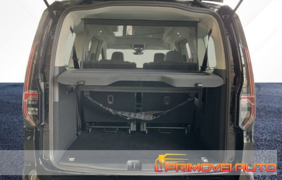 Volkswagen Caddy 2.0 TDI 122 CV Style Maxi (6)