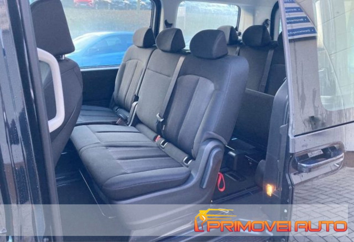 Hyundai Staria 2.2 2wd auto (3)