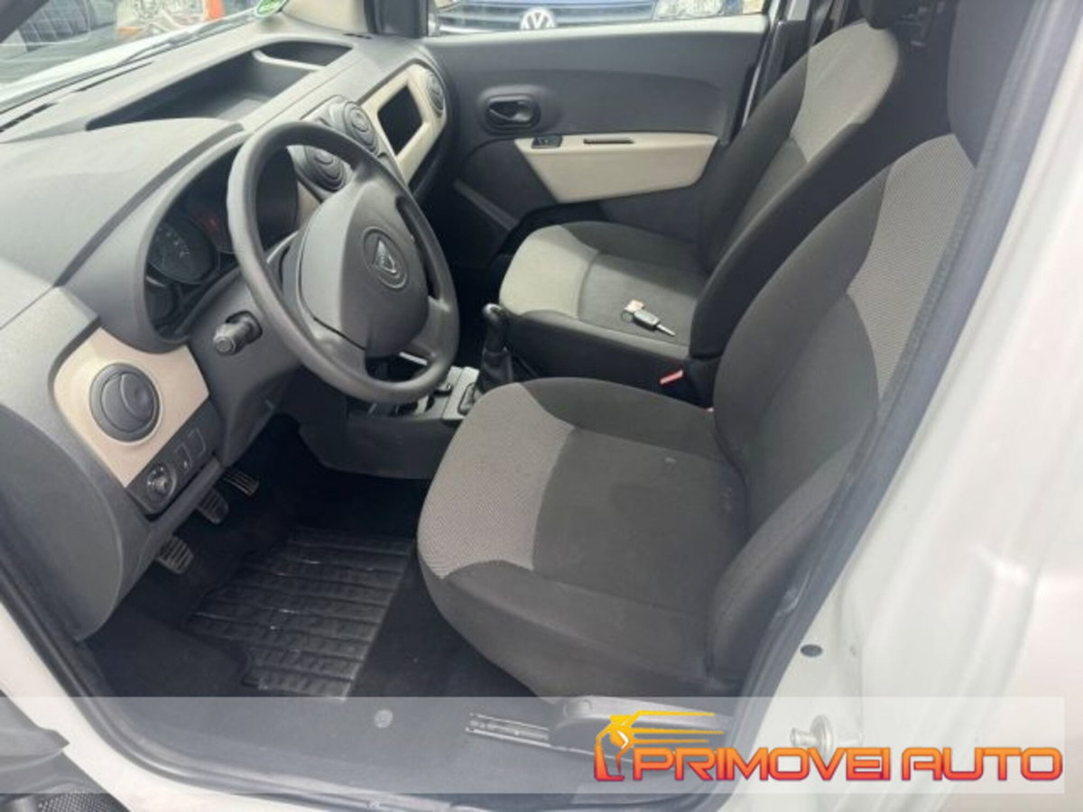 Dacia Dokker 1.6 8V 100CV Start&Stop GPL Ambiance (3)