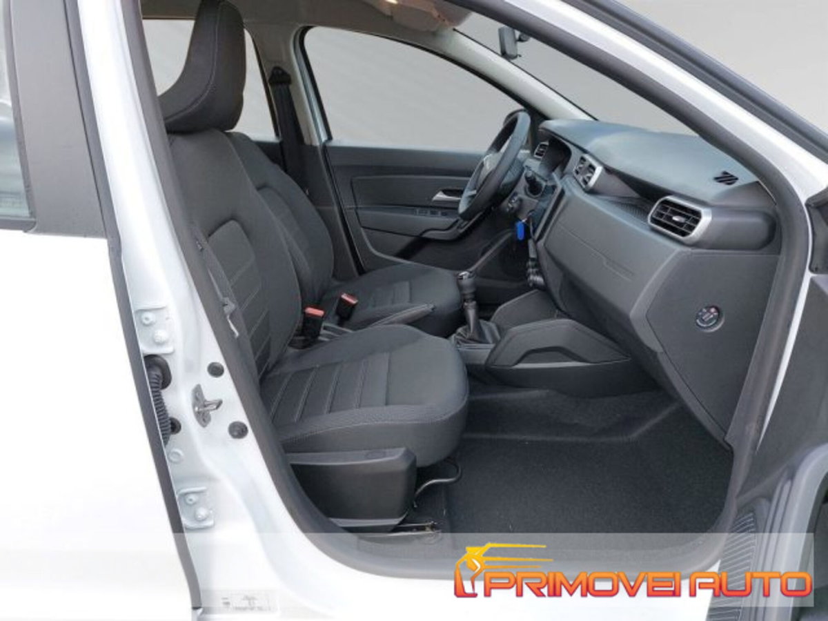 Dacia Duster 1.0 TCe GPL 4x2 Expression (4)