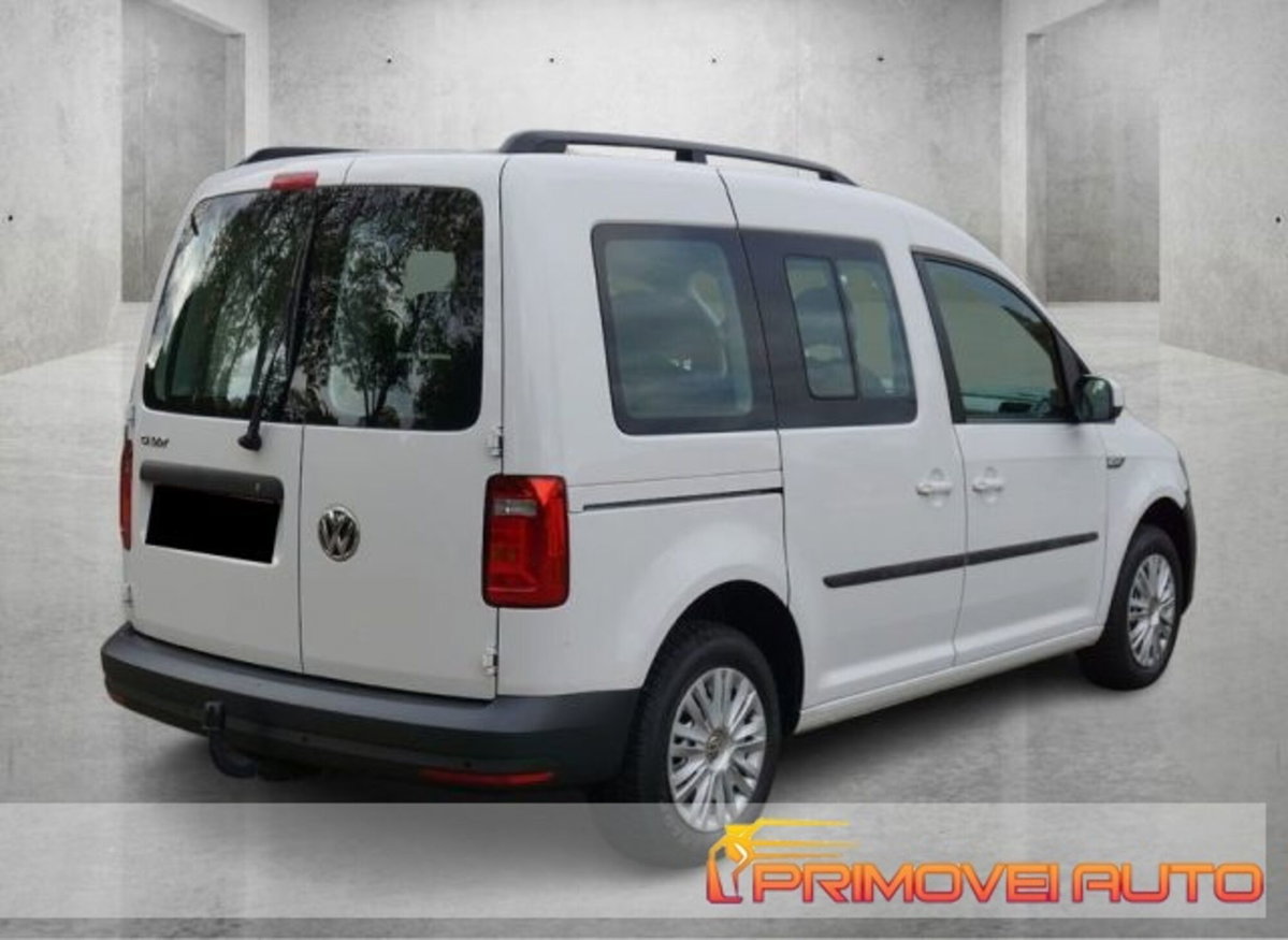 Volkswagen Caddy 2.0 TDI 102 CV (15)