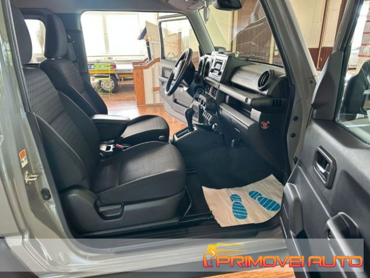 Suzuki Jimny 1.5 4AT Top (3)