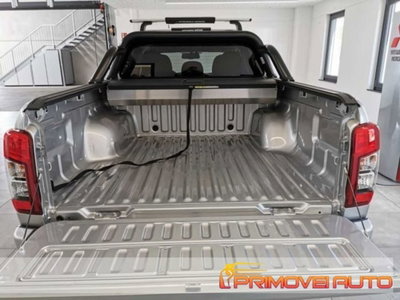 Mitsubishi L200 2.3 D Double Cab 4x4 Super Select P0. Diamond (6)