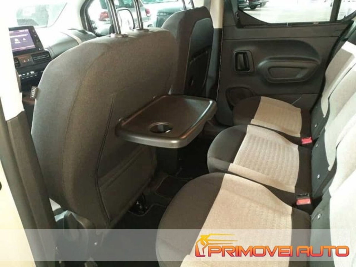 Citroen Berlingo PureTech 130 Stop&Start EAT8 XL 7 posti Shine (5)