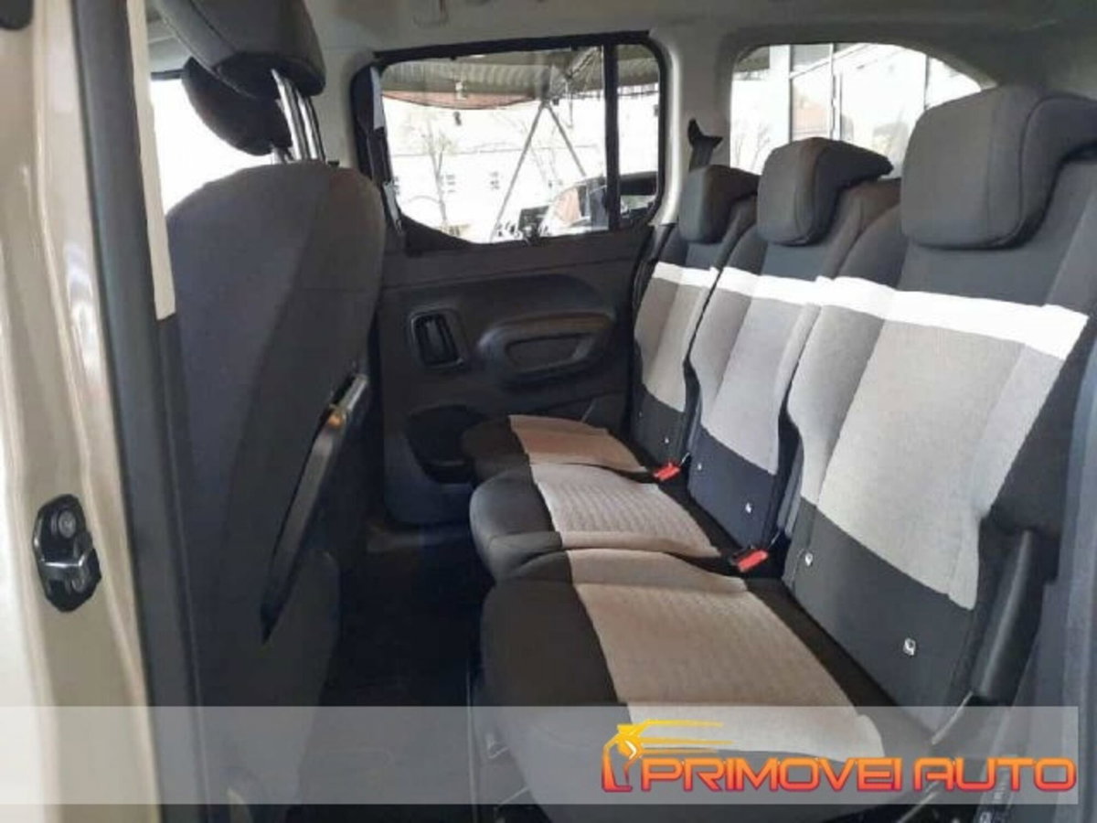 Citroen Berlingo PureTech 130 Stop&Start EAT8 XL 7 posti Shine (6)