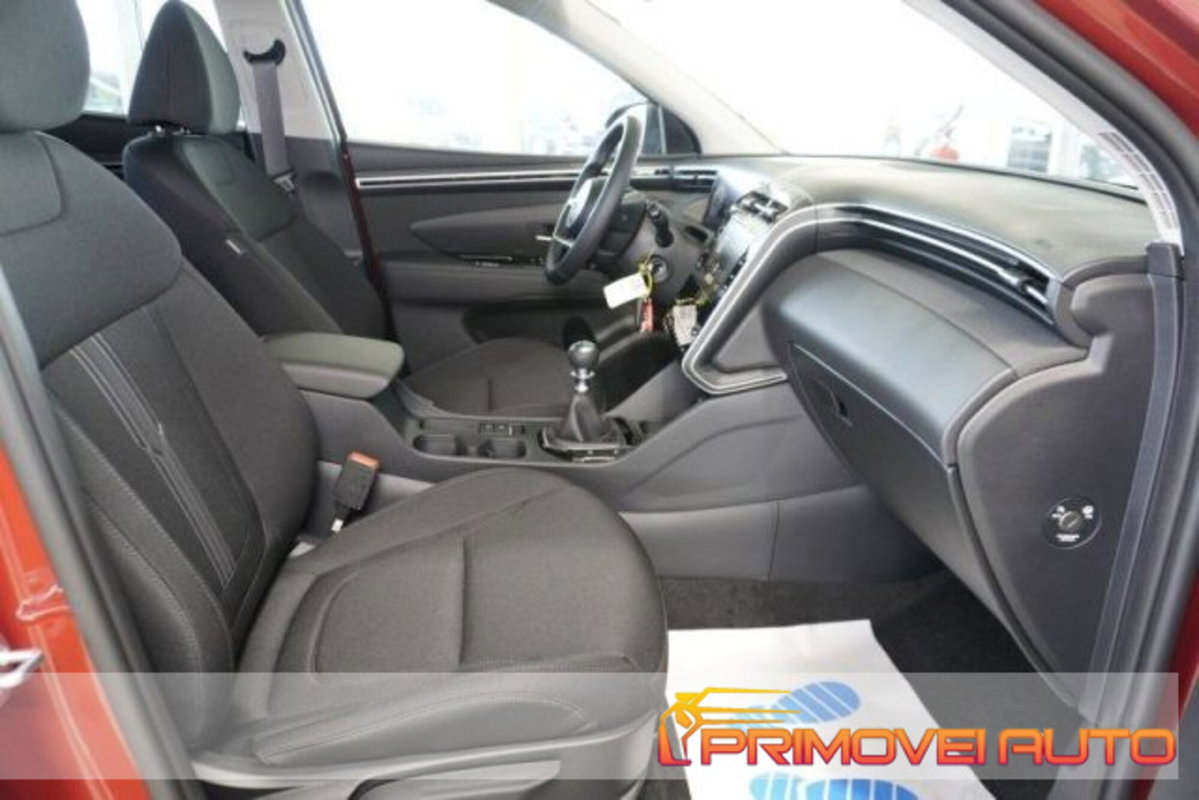 Hyundai Tucson 1.6 t-gdi Dark Line 2wd mt (2)