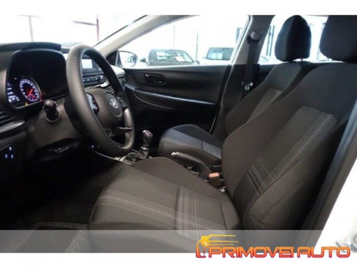 Hyundai Bayon 1.0 t-gdi Gpl Xtech 84cv (3)