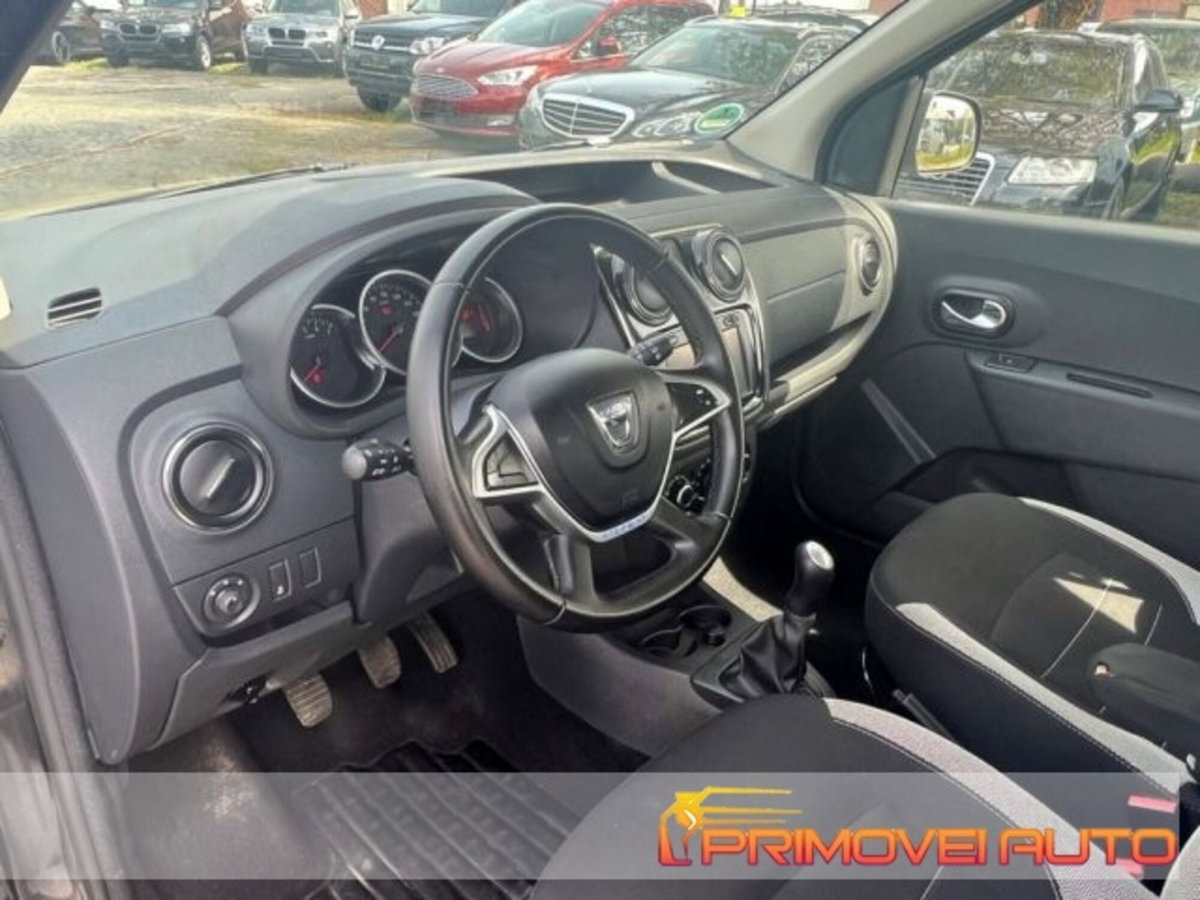 Dacia Dokker Stepway 1.6 8V 100CV (2)