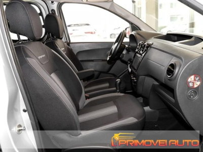 Dacia Dokker Stepway 1.6 8V 100CV (2)