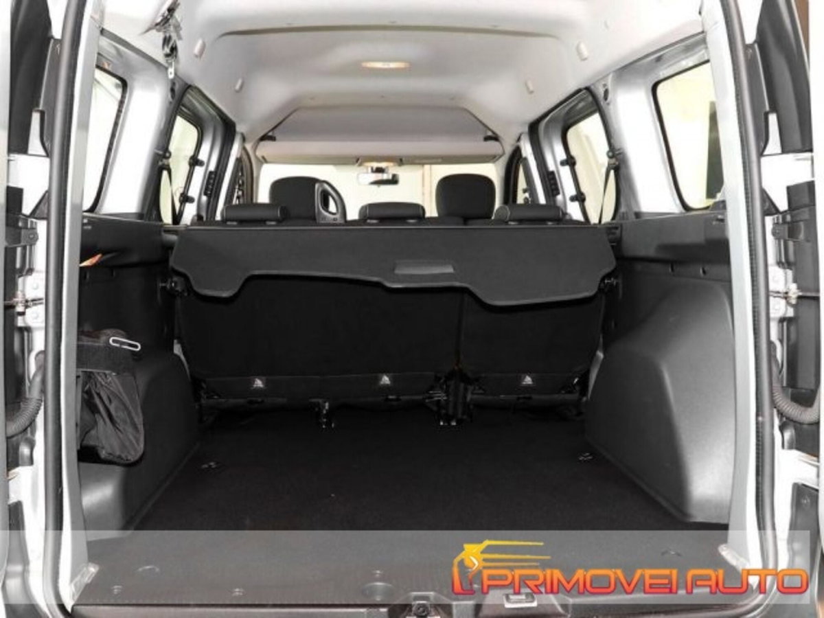 Dacia Dokker Stepway 1.6 8V 100CV (6)