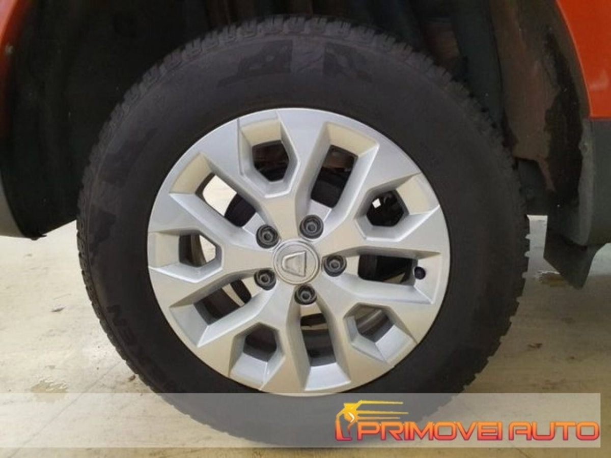 Dacia Duster 1.0 TCe 90 CV 4x2 Comfort (4)