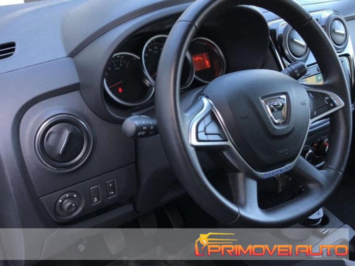 Dacia Dokker Stepway 1.6 8V 110CV GPL (4)