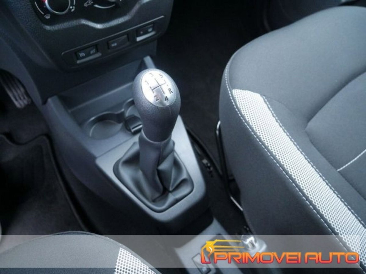 Dacia Dokker Stepway 1.6 8V 100CV (5)