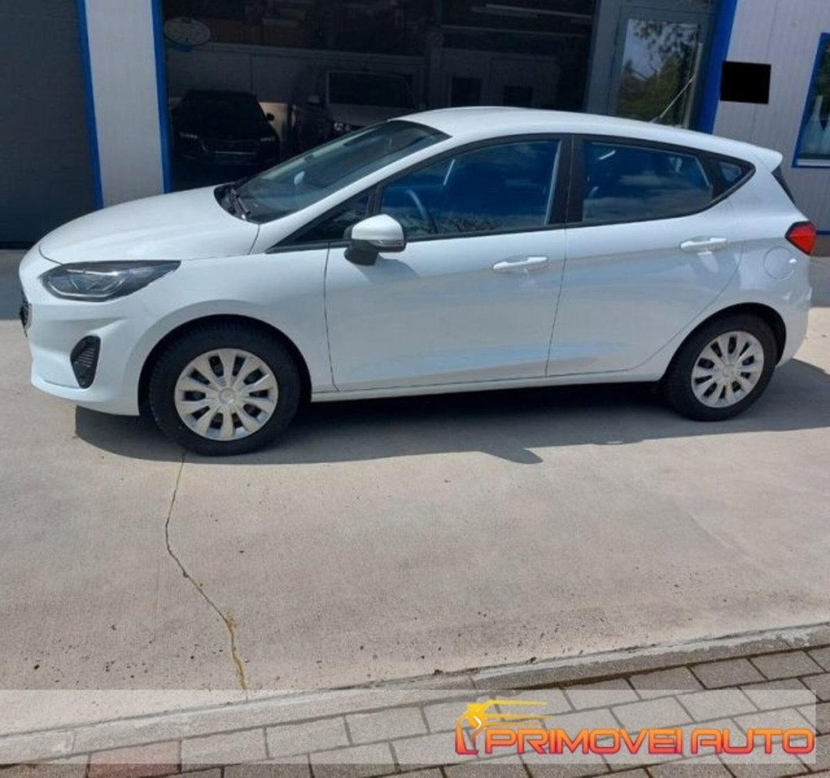 Ford Fiesta 1.1 75 CV GPL 5 porte (8)