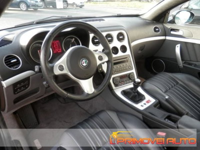 Alfa Romeo Spider 2.2 JTS Exclusive usata