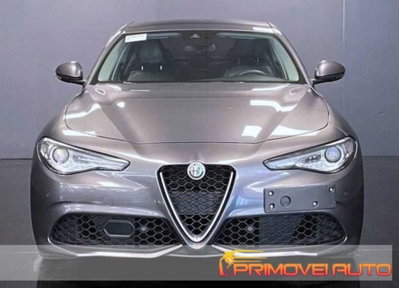 Alfa Romeo Giulia 2.2 Turbodiesel 210 CV AT8 AWD Q4 Veloce (8)