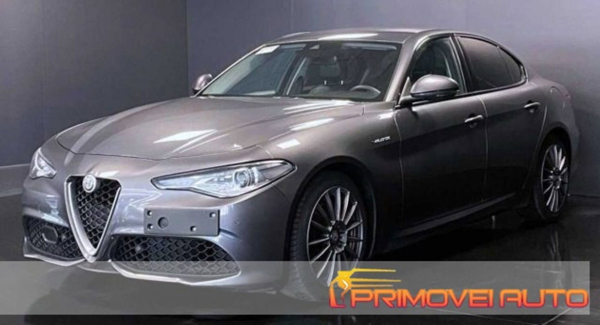 Alfa Romeo Giulia 2.2 Turbodiesel 210 CV AT8 AWD Q4 Veloce (9)