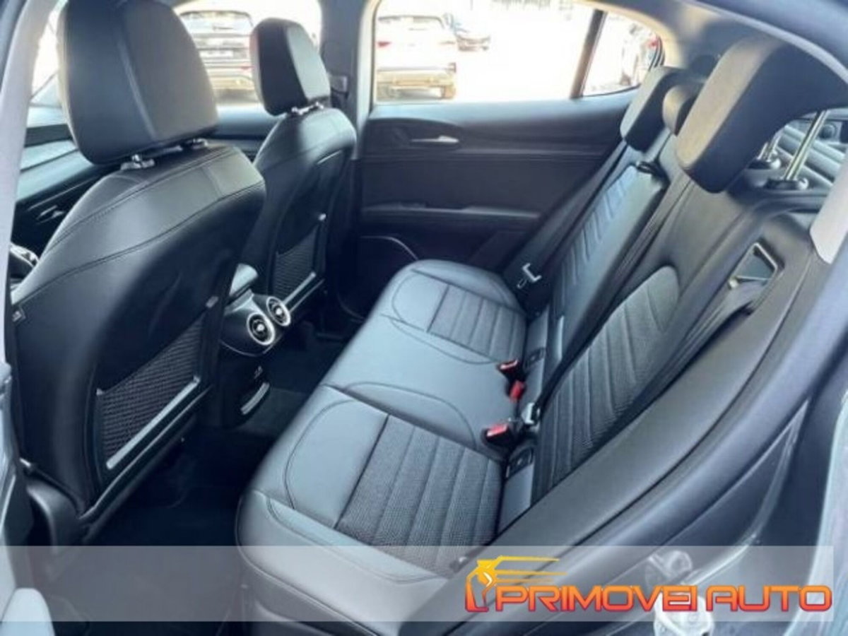 Alfa Romeo Stelvio Stelvio 2.0 Turbo 200 CV AT8 Q4 Executive (3)