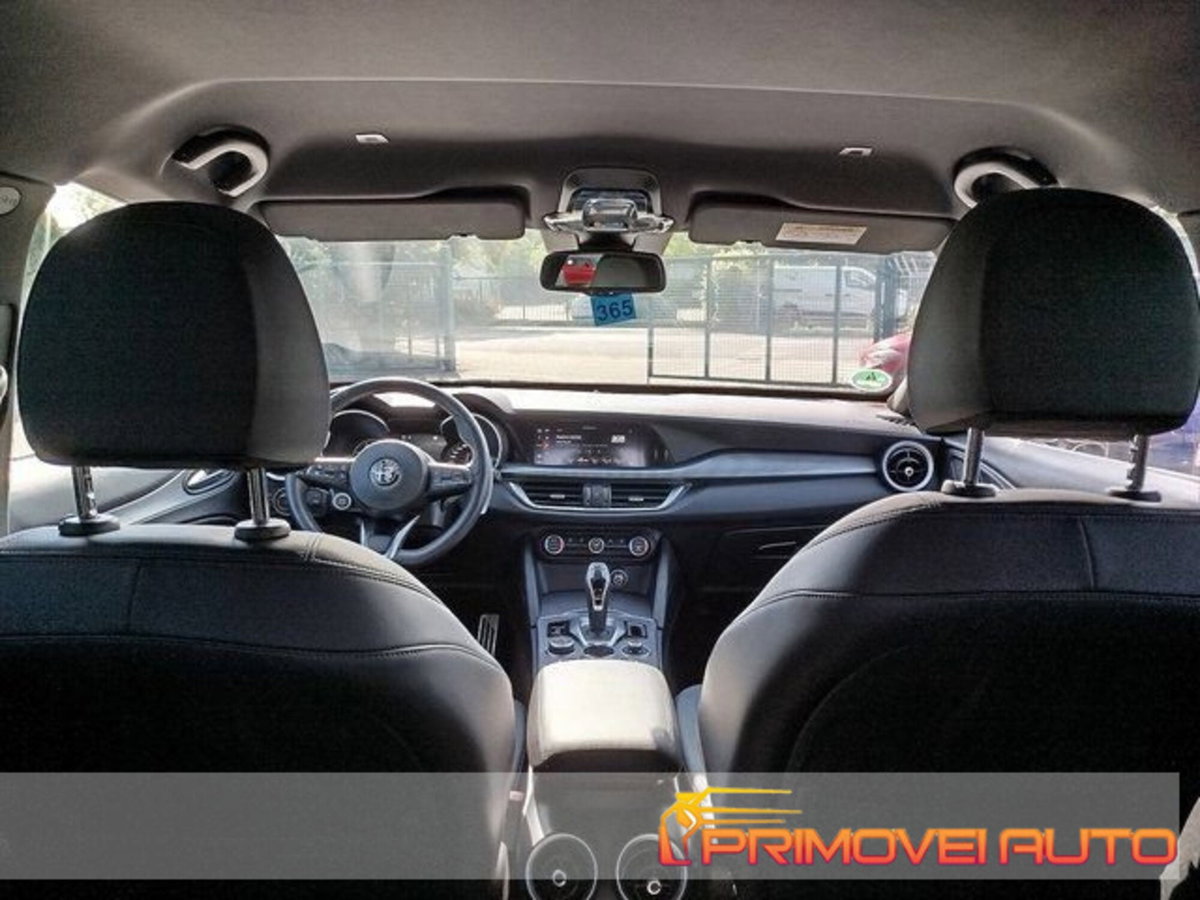 Alfa Romeo Stelvio Stelvio 2.0 Turbo 200 CV AT8 Q4 Sprint (2)