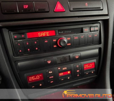Audi A6 2.4 V6 cat Advance (15)