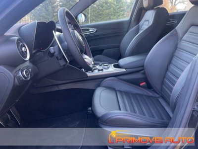 Alfa Romeo Giulia 2.2 Turbodiesel 210 CV AT8 AWD Q4 Estrema (2)