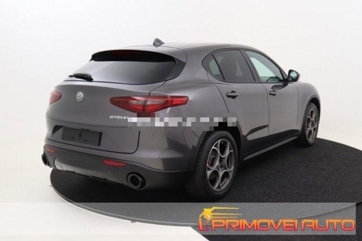 Alfa Romeo Stelvio Stelvio 2.0 Turbo 200 CV AT8 Q4 Sprint (3)