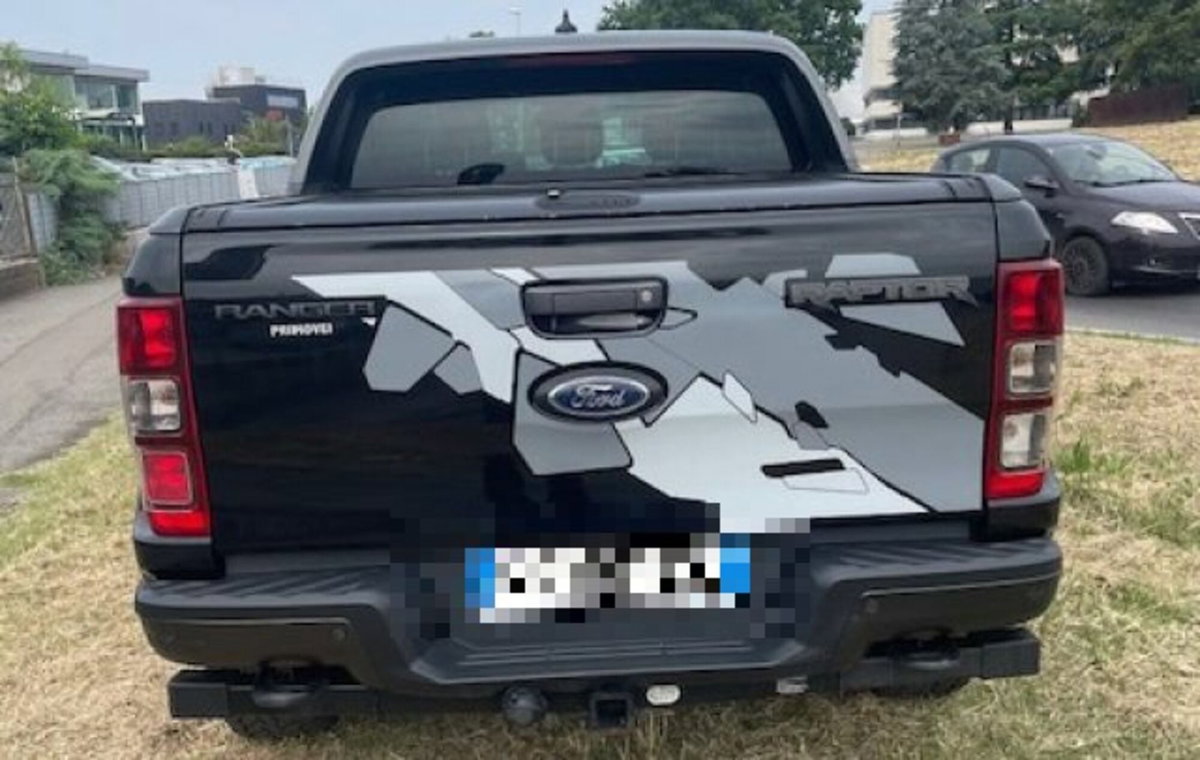Ford Ranger Pick-up Ranger Raptor 2.0 TDCi aut. 213CV DC 5 posti (7)