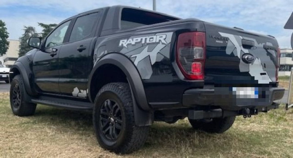 Ford Ranger Pick-up Ranger Raptor 2.0 TDCi aut. 213CV DC 5 posti (8)