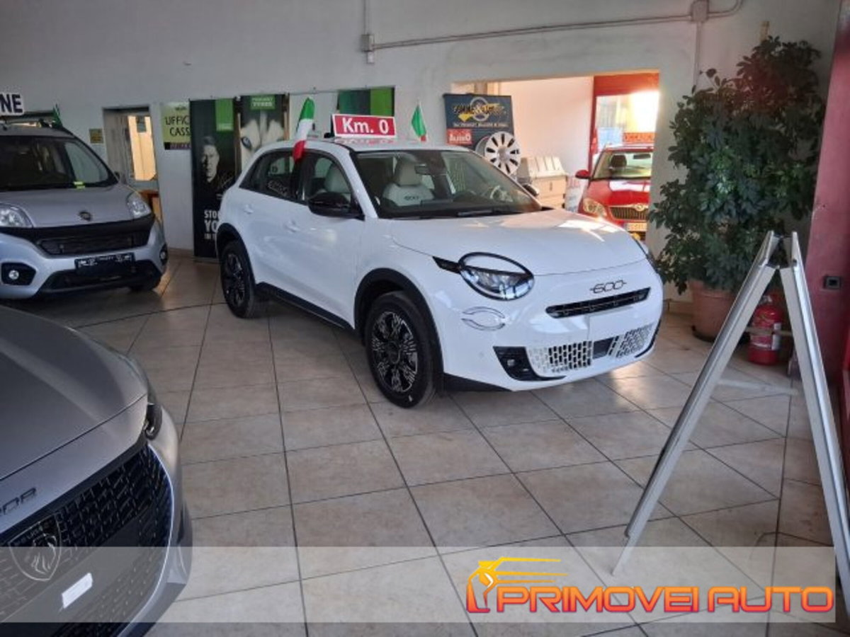 Fiat 600 1.2 hybrid 145cv auto (5)
