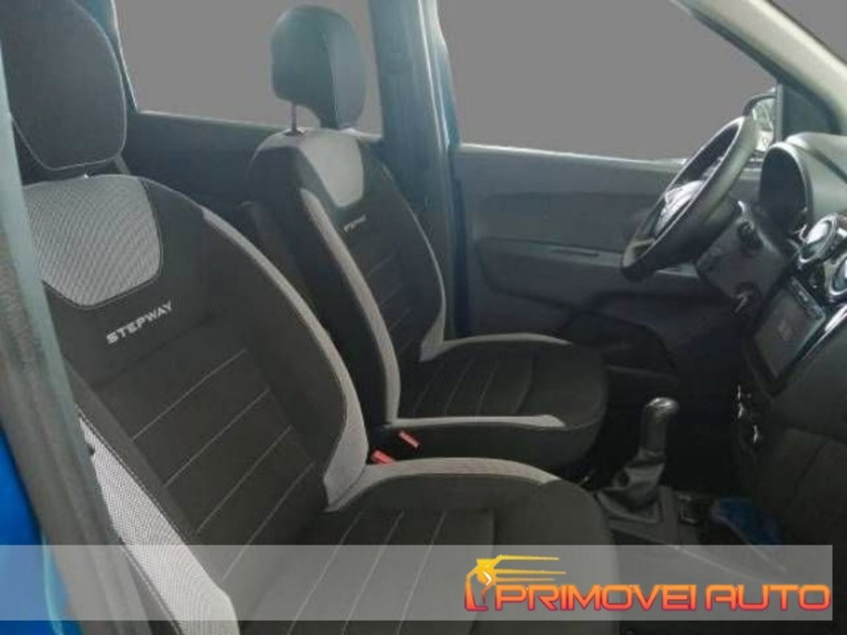 Dacia Lodgy Stepway 1.6 100 CV S&S GPL 5 posti (4)