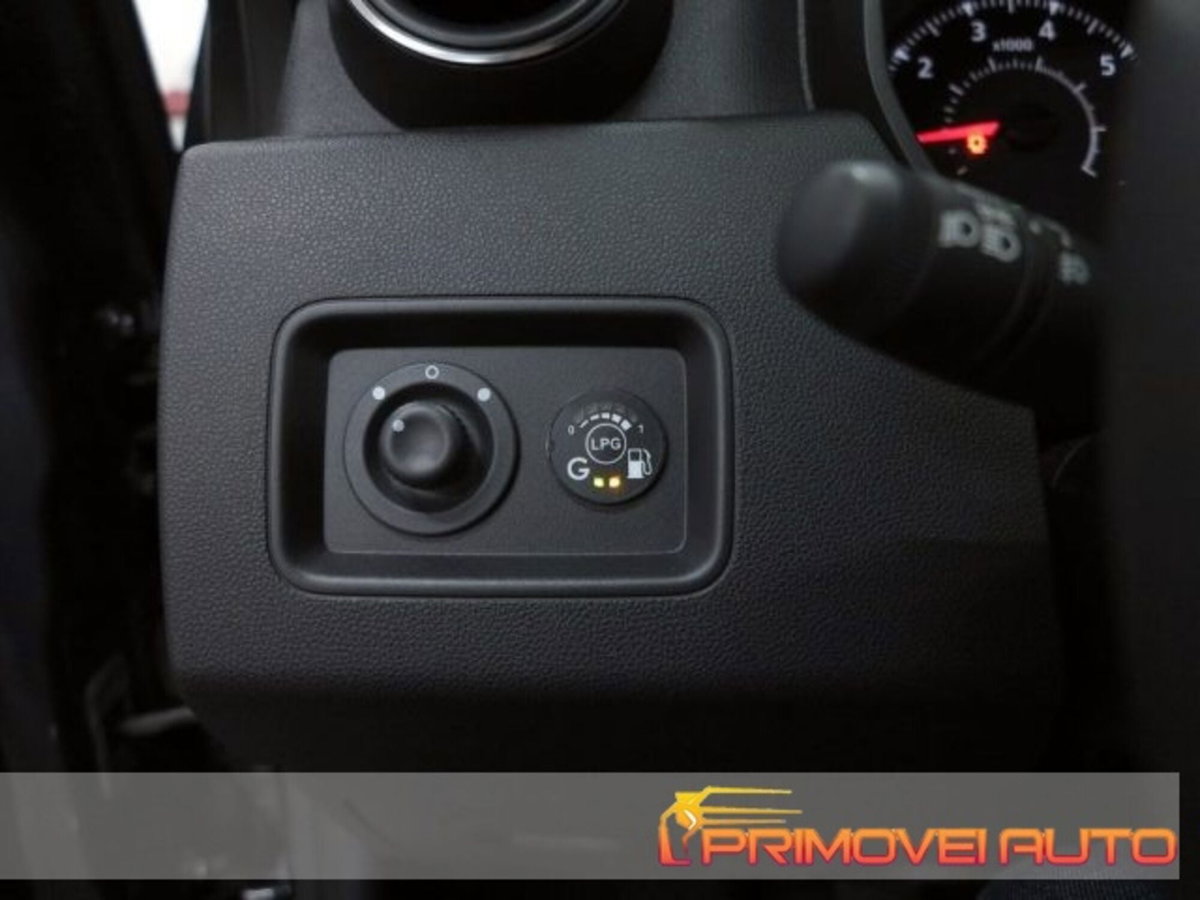 Dacia Duster 1.6 SCe GPL 4x2 Prestige (10)